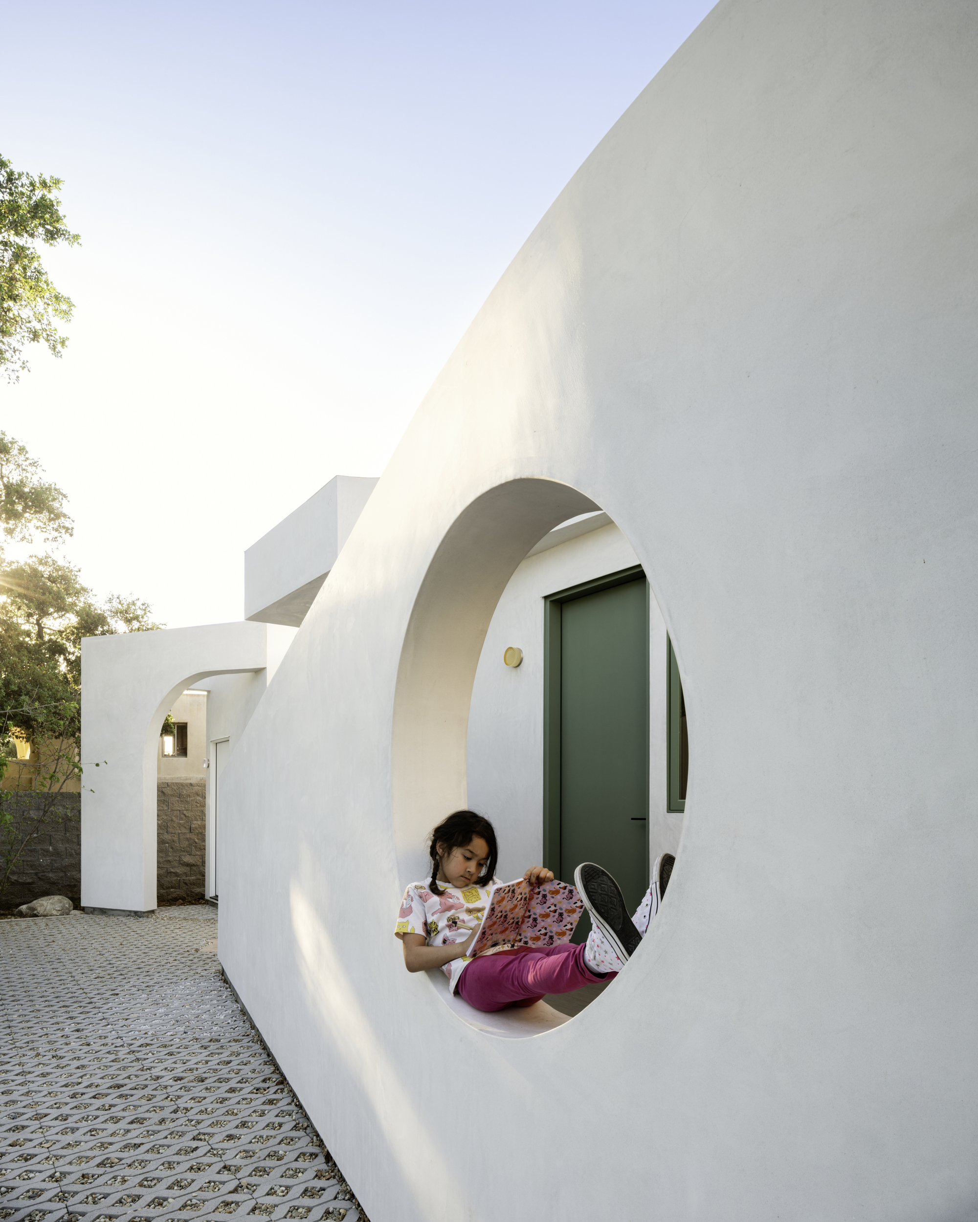 Moongate ADU additional view, Cover Architecture
